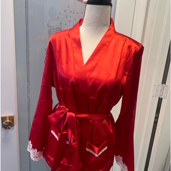 Satin Red woman Pajamas with lace trim S M L XL NEW FREE shipping - Picture 4 of 5